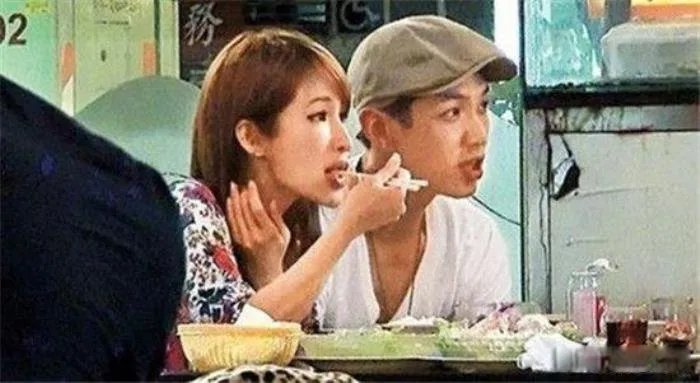 柯震东的女友是谁 五位女朋友分别叫什么