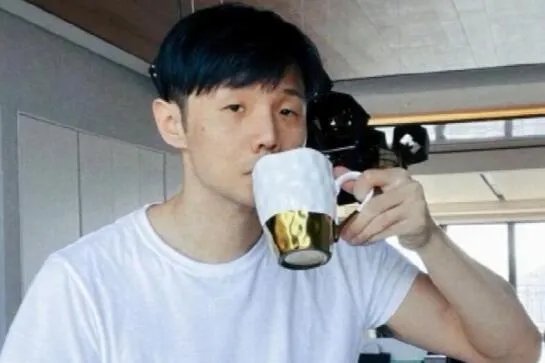 李荣浩晒乡村爱情手办是怎么回事 李荣浩晒乡村爱情手办具体情况