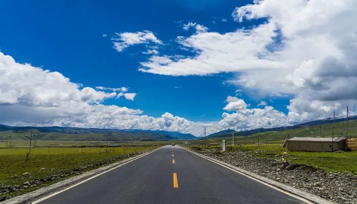 青藏高原形成的原因