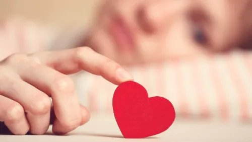 喜欢上一个离婚的女人怎么办 离婚女人的心理弱点是什么