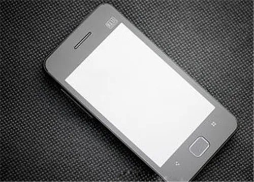 手机白屏是什么原因 怎么保护手机显示器