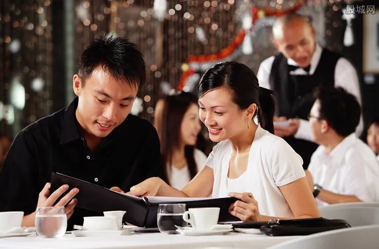 餐饮店称体重点餐 为响应国家号召却遭网友痛批