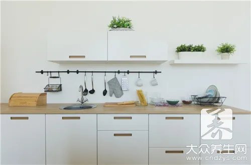 家里有只老鼠怎么办