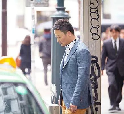 那英回应曾一鸣夺冠提出质疑 炮灰哥谢那英