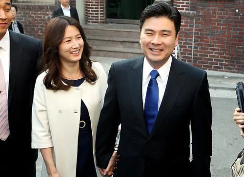 揭秘沈银河老公是谁 扒一扒其个人感情史