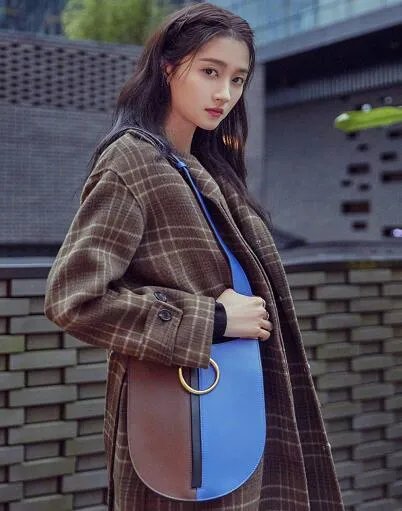 关晓彤鹿晗同款窗帘是怎么回事 关晓彤鹿晗同款窗帘是什么情况