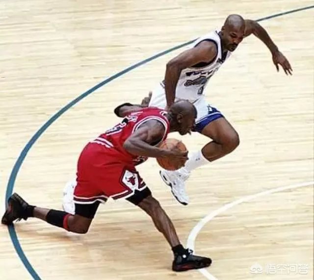 拜伦拉塞尔的防守什么水平？