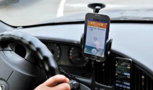 滴滴回应长沙女生乘网约车后失联，女孩夜晚外出应如何保护自己？