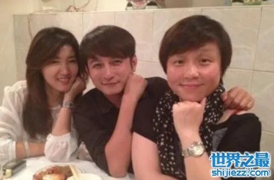 龙丹妮李维嘉结婚照曝光，师生恋隐婚七年备孕 