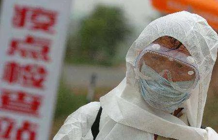 内地支援香港是为什么，香港目前的疫情情况怎么样？