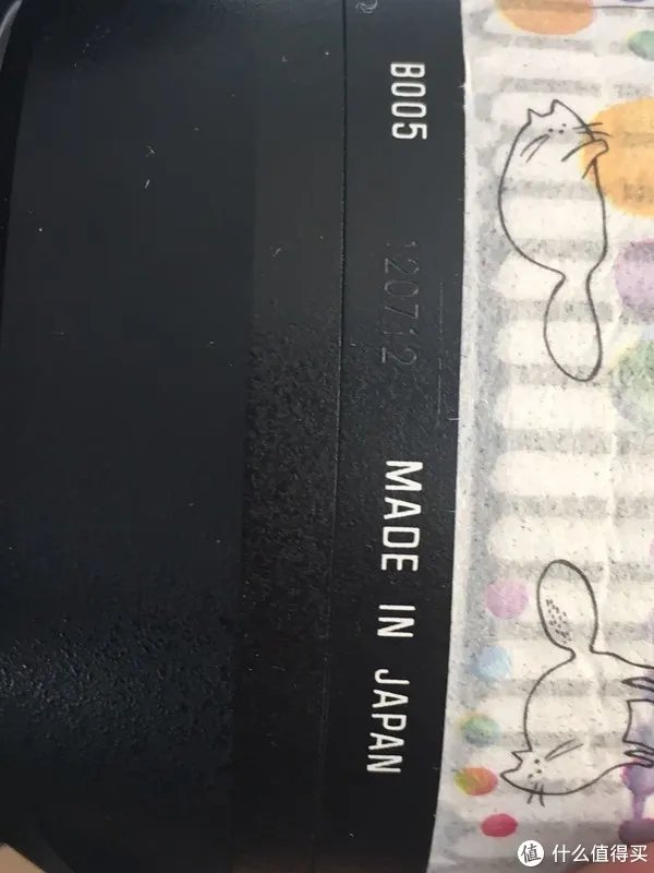 镜头推荐之腾龙B005,这真的是一枚超越入门狗肉的副厂稍大光圈的狗头，腾龙17-50一周年体验测评