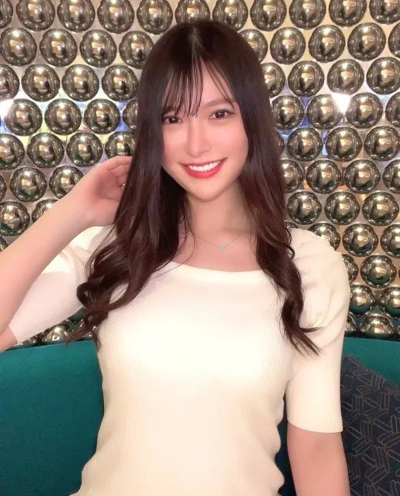 拉链一开掉出头灯！超汹涌萌妹［笹木絢乃］美图赏！