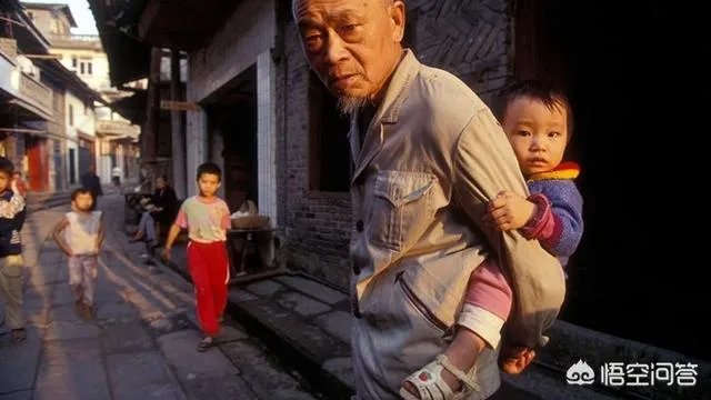 中国老龄人口已达2.5亿，当你老了如何养老？