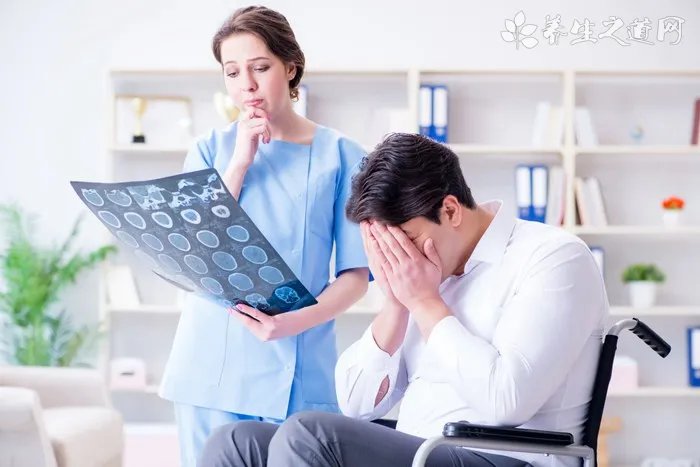 香蕉皮擦脸的正确方法是怎样？香蕉皮怎样擦脸？[图]