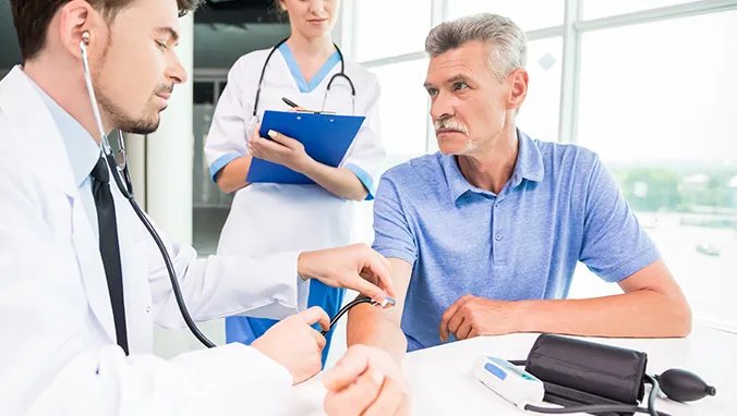 高血压能喝药酒吗