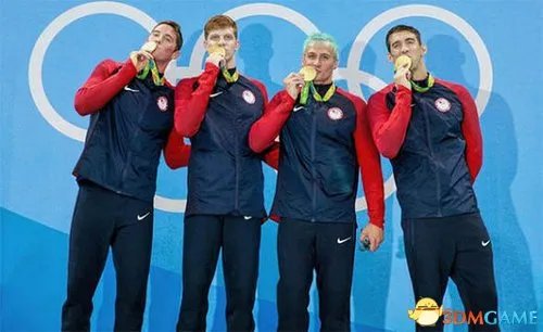 碧池的后遗症来了！美国游泳名将银发染绿变索隆