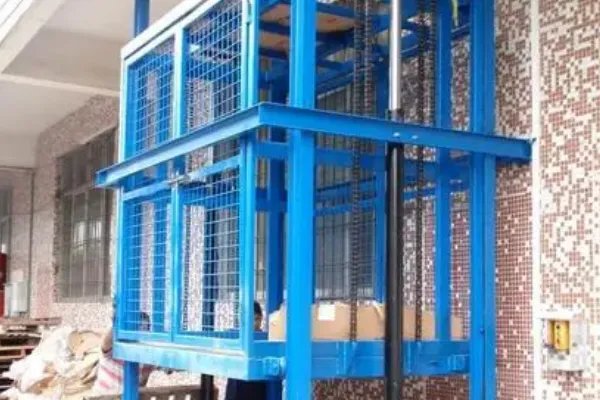 导轨式升降货梯厂家