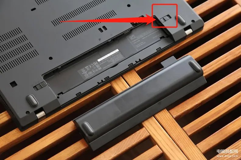 笔记本电池如何拆解（笔记本电池拆解步骤）