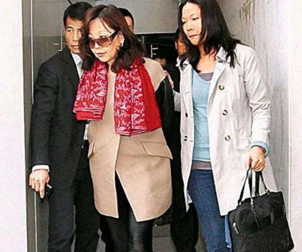 张子强妻子罗艳芳现状照片 罗艳芳是个很聪明的女人