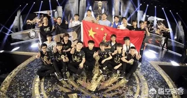 LPL“解说米勒评价RNG”，只有野辅可以，三C得换，Uzi问题很大，是这样吗？