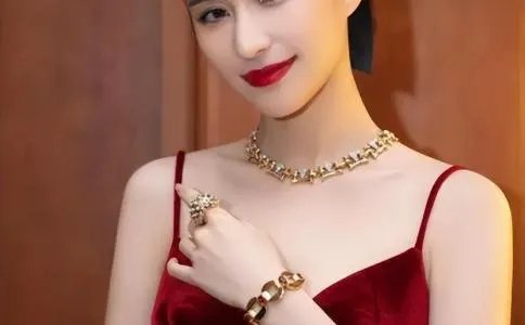 psp黑岩射手壁纸（曾经号称要复兴JRPG）