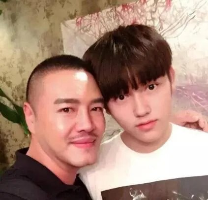 陈凯歌儿子近照曝光 帅气迷人撞脸吴亦凡