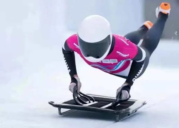青冬奥会钢架雪车资格赛