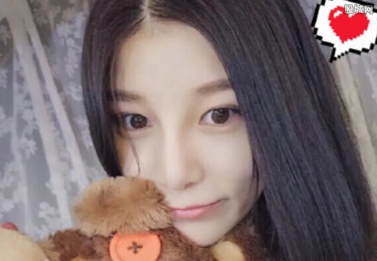 本兮的男朋友是谁 本兮为什么去世？