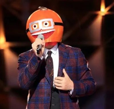 蒙面歌王漂亮男孩是谁？  大鹏终圆歌手舞台梦