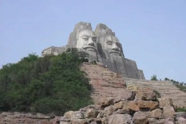 郑州十大标志性建筑：福塔第五，第四是中原第一高楼