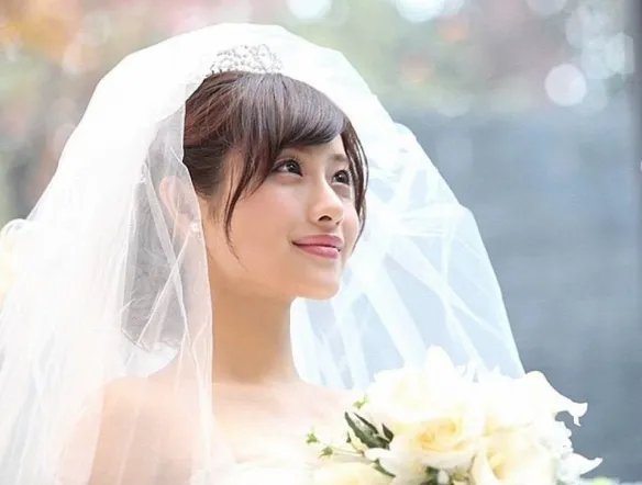 “老婆”终究还是结婚了 细数石原里美历任绯闻男友！