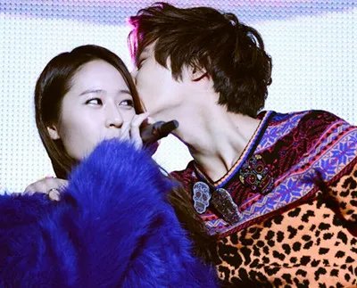 泰民水晶接吻照曝光 在《短腿的反击》中扮演情侣