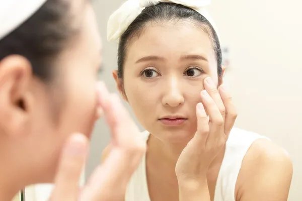 皮肤粗糙暗黄怎么办