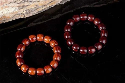 佛珠戴哪只手合适 佩戴佛珠有什么要讲究