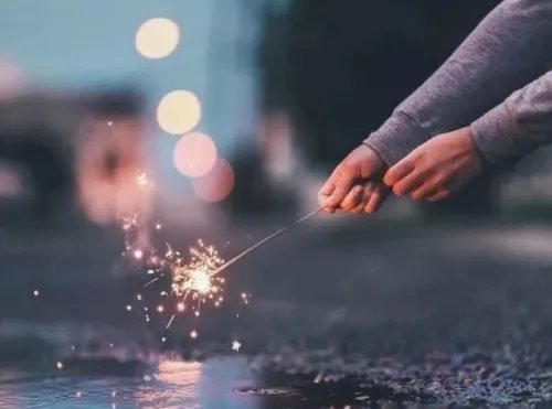 喜欢上一个离婚的女人怎么办 离婚女人的心理弱点是什么