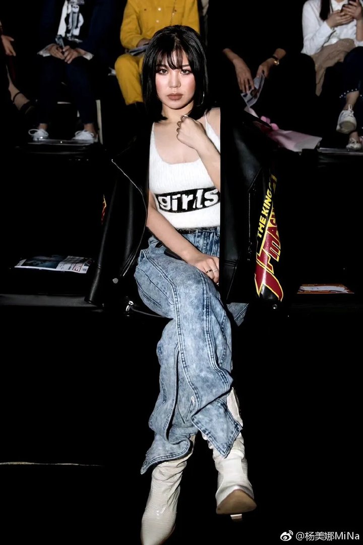 中国新歌声杨美娜现状如何 她唱的英文歌diamonds什么水平