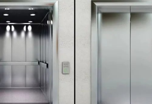 电梯三方通话是哪三方