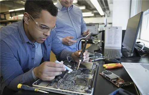 笔记本电脑组装基本思路 如何自己组装一台笔记本