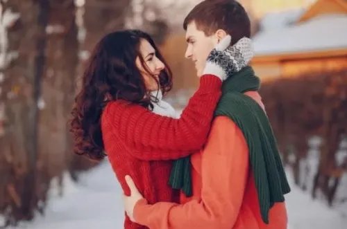 喜欢上一个离婚的女人怎么办 离婚女人的心理弱点是什么