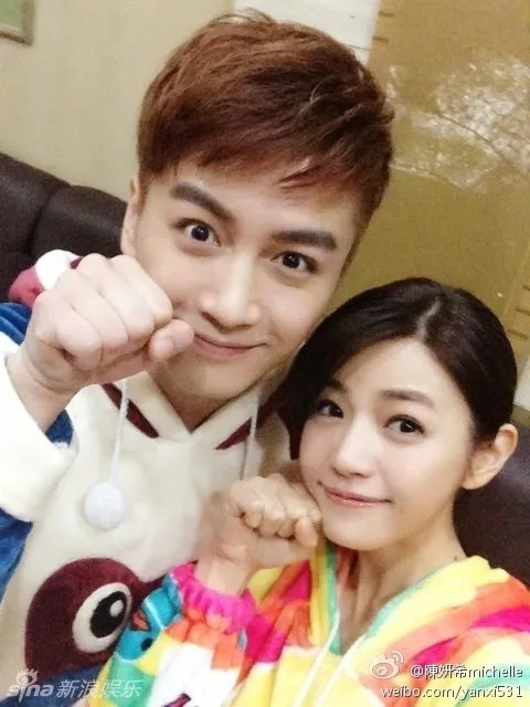 八一八：陈晓陈妍希恋情曝光 昔日合影满满的爱