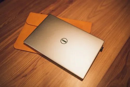 最轻薄的笔记本电脑推荐   轻薄笔记本哪个牌子好