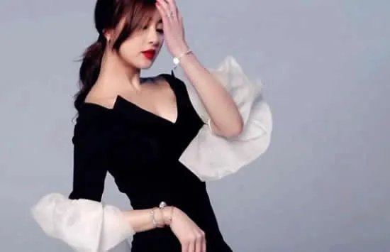 姜素拉未婚夫是医生 长相帅气十足暖男两人相恋细节曝光