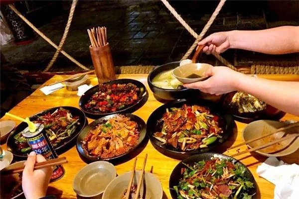 上海十大川菜馆排名:映水芙蓉上榜，第四吃串串