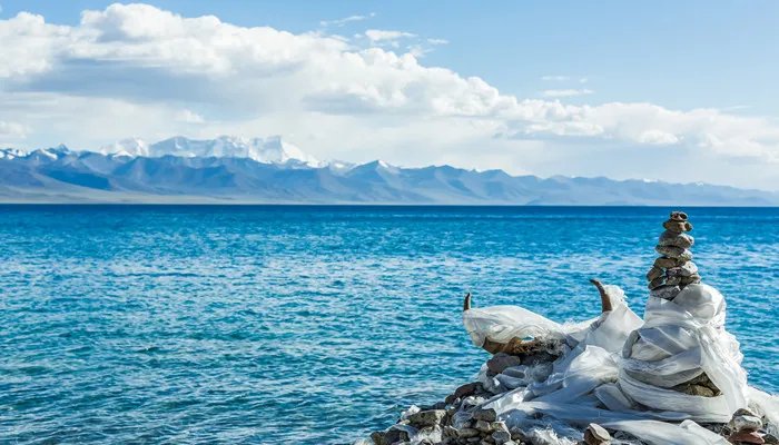 青藏高原形成的原因