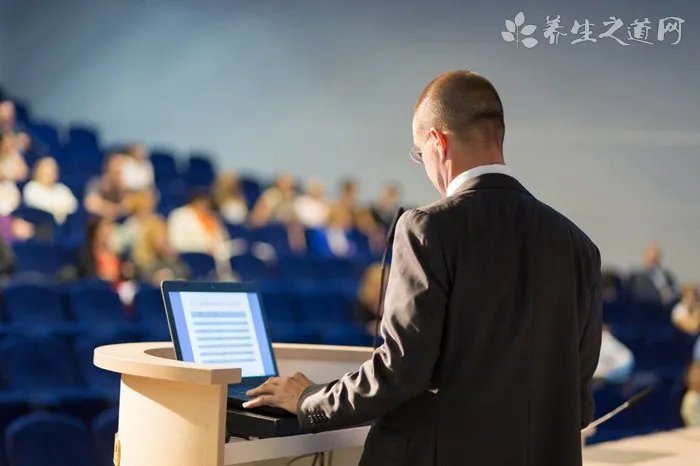 西班牙确诊超15万 出现了新冠肺炎的症状怎么办