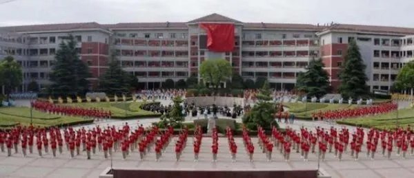 江苏高考文科第一名无缘清华北大是什么原因?