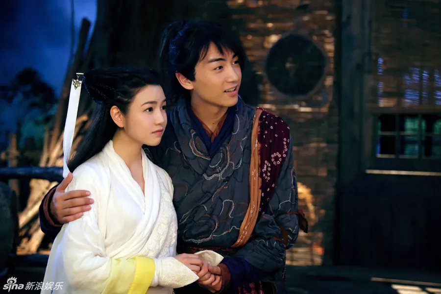 八一八：陈晓陈妍希恋情曝光 昔日合影满满的爱