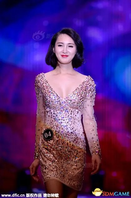 道德模范变性选美 婉拒追求者称目前条件不成熟