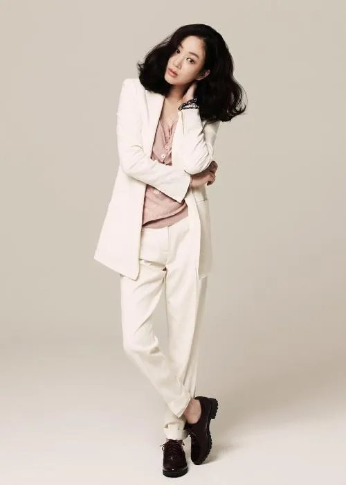 郑丽媛整容前后对比图 郑丽媛南太铉有孩子了吗