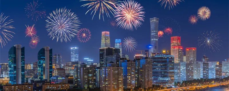 观看烟花爆竹的时候应该远离多少米 观看烟花爆竹的时候应该远离多远